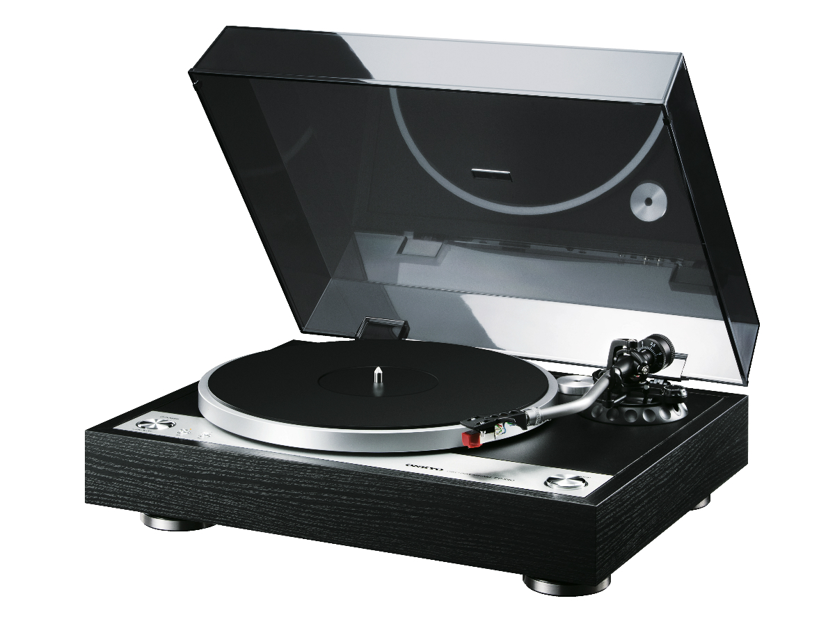 25 Christmas gift ideas for retro fans: Onkyo CP-1050