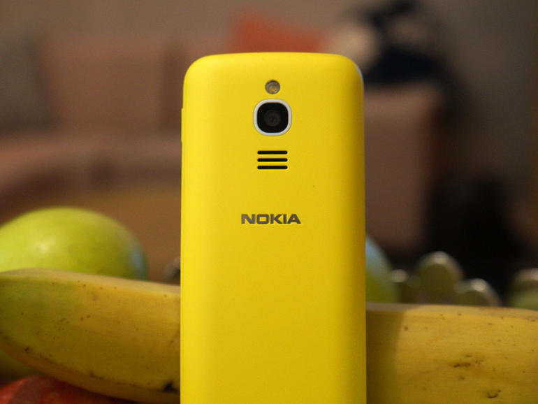 NOKIA 8110 CAMERA: LIMITED PIXELS