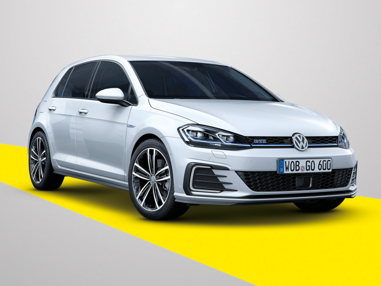 GOLF GTE (FROM £29,980)