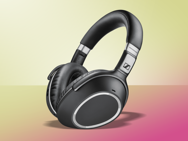 10) SENNHEISER PXC 550