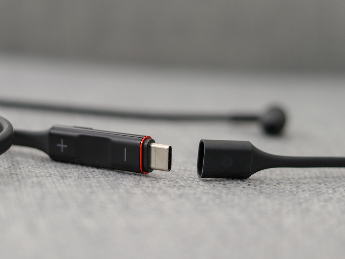 Killer feature: Parting of the USB-C