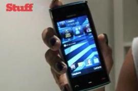 Hands on video with the Nokia X6