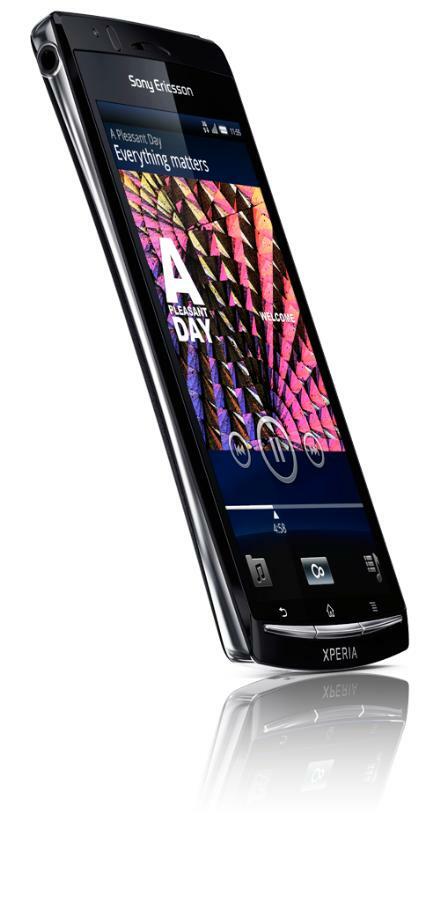 Sony Ericsson Xperia Arc shows up