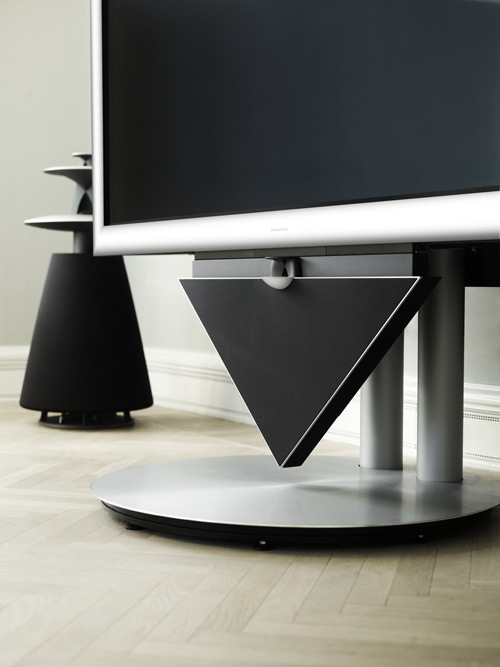 Bang & Olufsen reveals 85in plasma behemoth