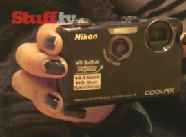 Nikon Coolpix S1100pj video preview