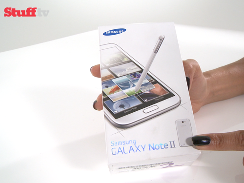 New video! Samsung Galaxy Note 2 – bigger, beefier and unboxed