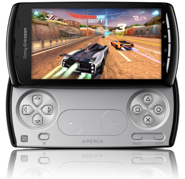 MWC 2011 – Sony Ericsson Xperia Play has its game face on