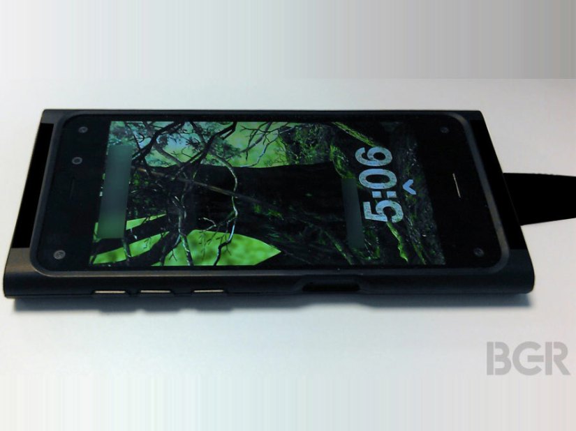 The Amazon smartphone has six cameras and a 3D screen