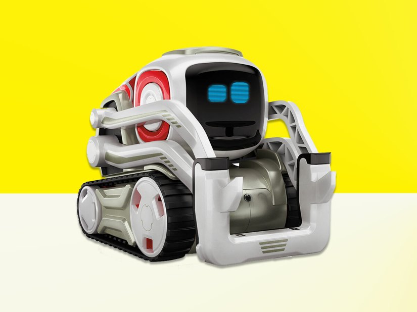 Anki’s Cozmo is the coolest AI robot toy we’ve seen all year