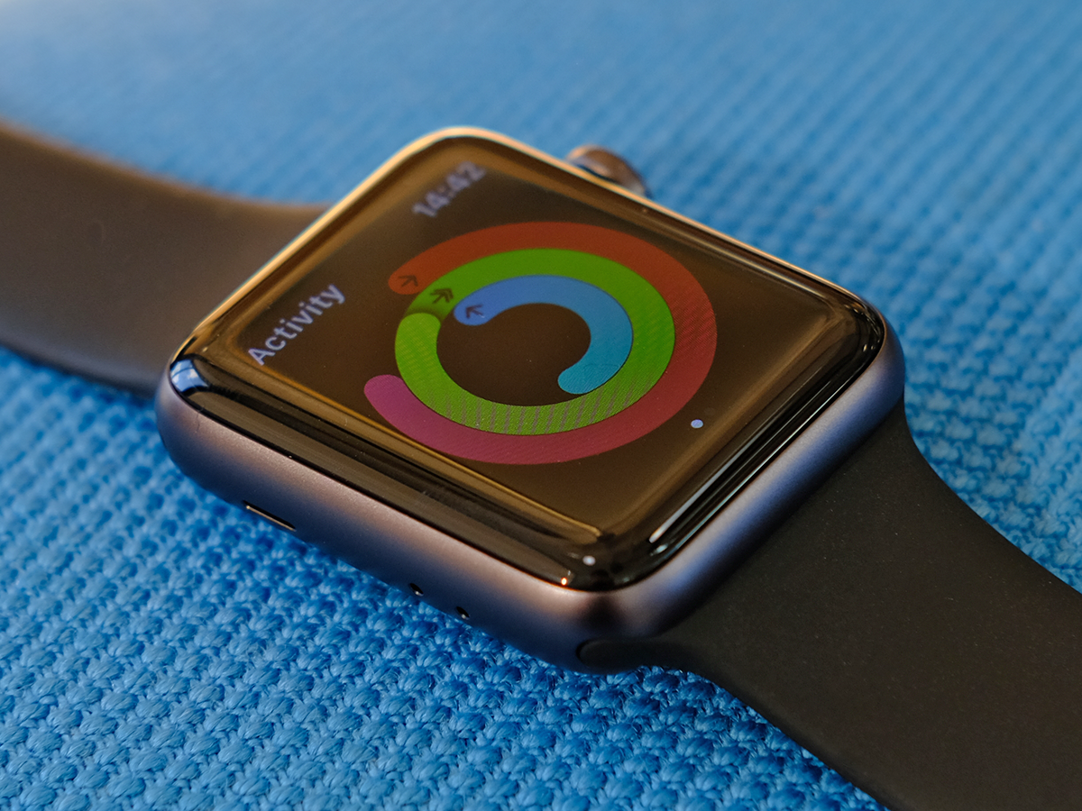 Apple Watch 3 (Save £80)
