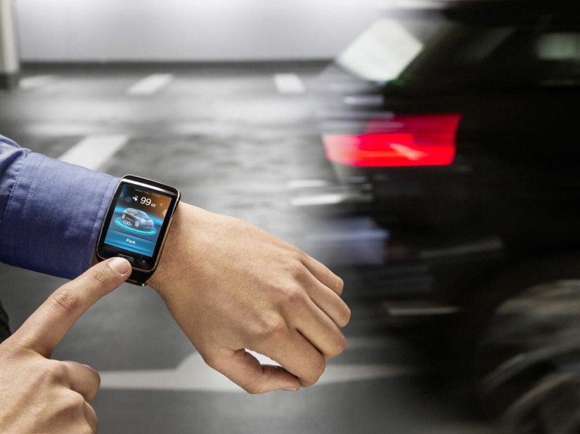 BMW’s new car parks itself when you speak into a smartwatch