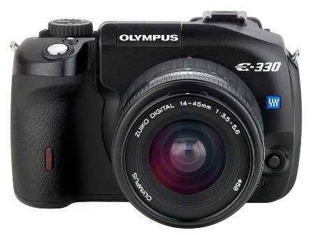 Olympus E330 review