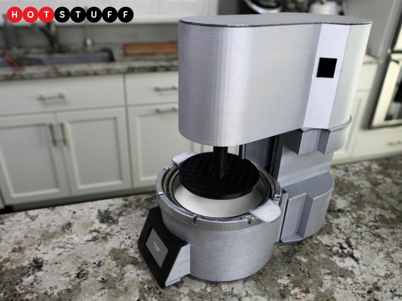 Fromaggio is a smart automatic cheese-maker for fans of fromage and kitchen gadgets