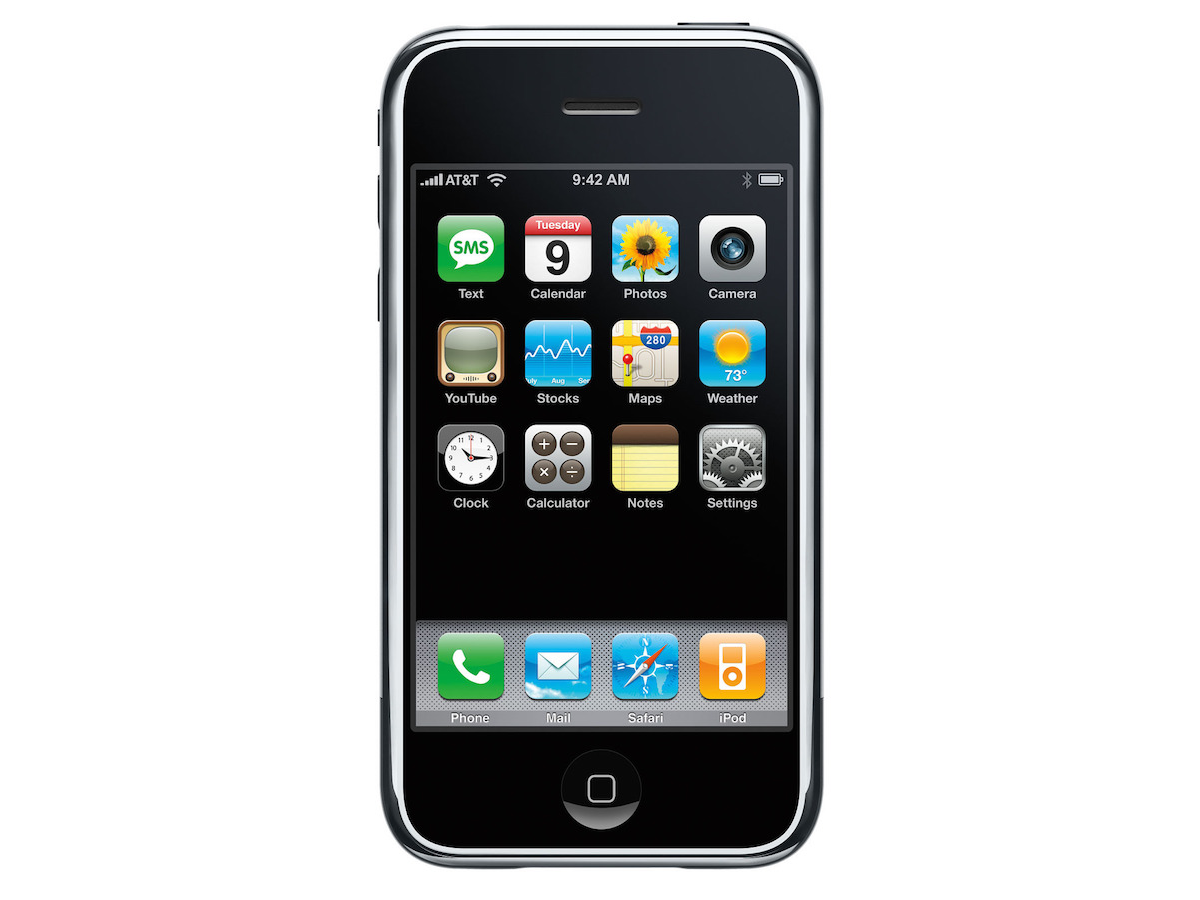2) iPhone (2007)