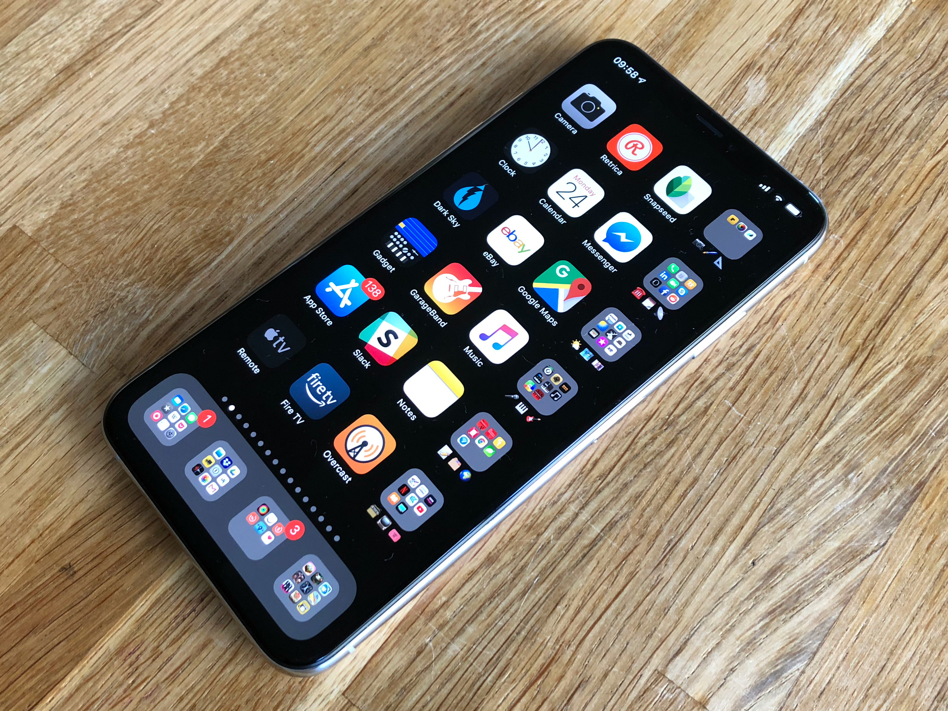 iPhone XS Max OS and software: really appy