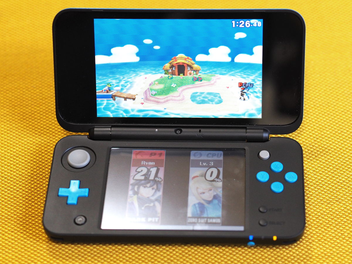 Nintendo New 2DS XL displays: rough and ready