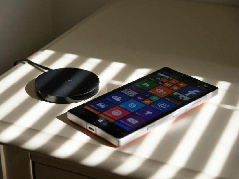 Got an older Lumia phone? Windows 10 should arrive this month