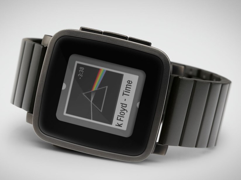 Pebble Time starts shipping for Kickstarter backers this week
