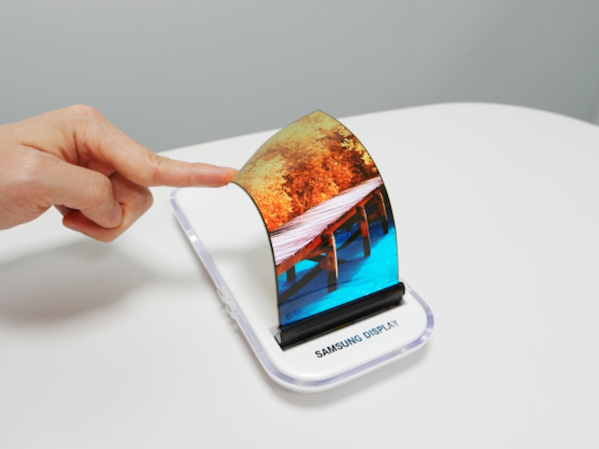 Galaxy X foldable phone