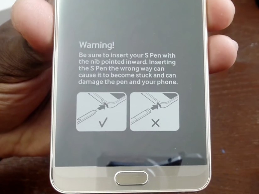 Fully Charged: Samsung’s Note 5 gets S Pen warning, and grab PS4 or Xbox One wood paneling