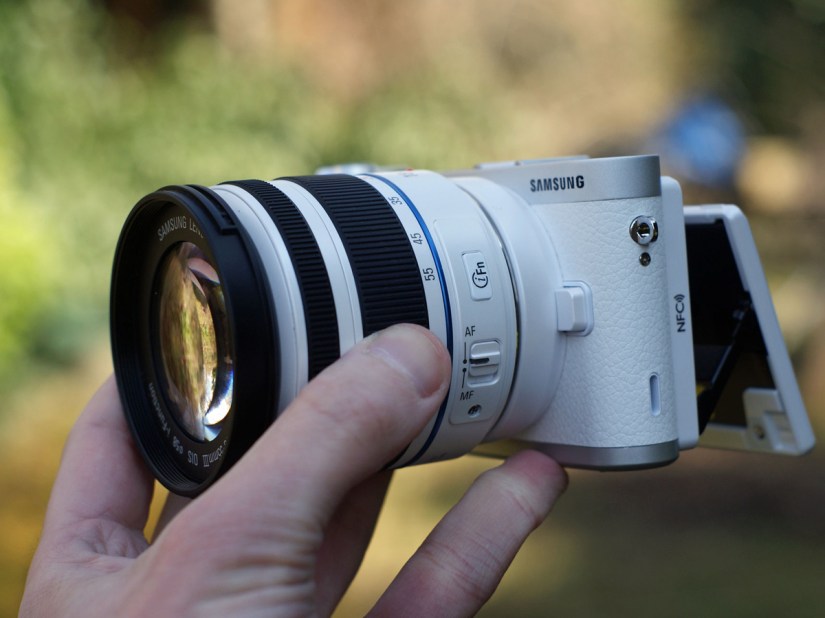 Samsung NX300 review