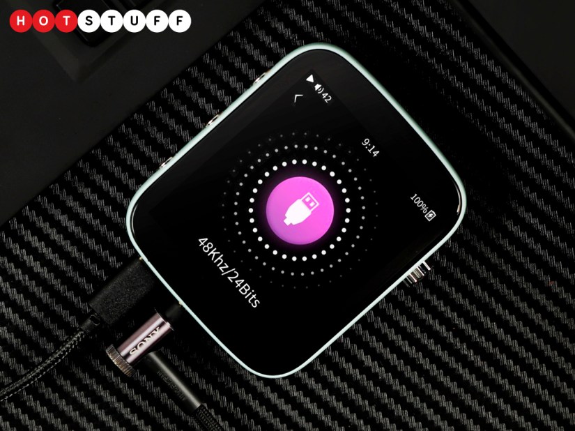 Shanling Q1 is a 1950s-inspired music player with modern hi-fi audio smarts