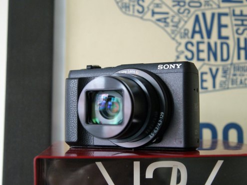 Sony Cyber-shot HX60V review
