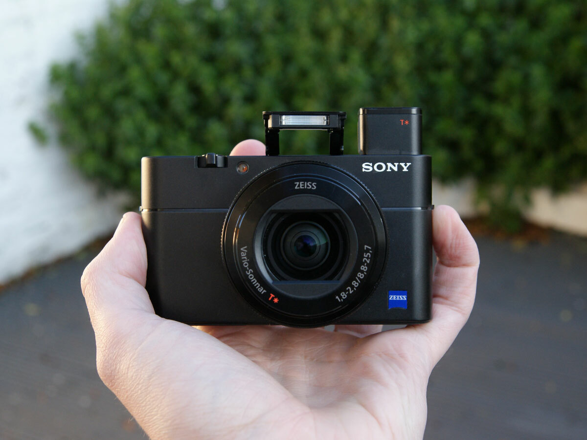 Sony RX100 V design and build