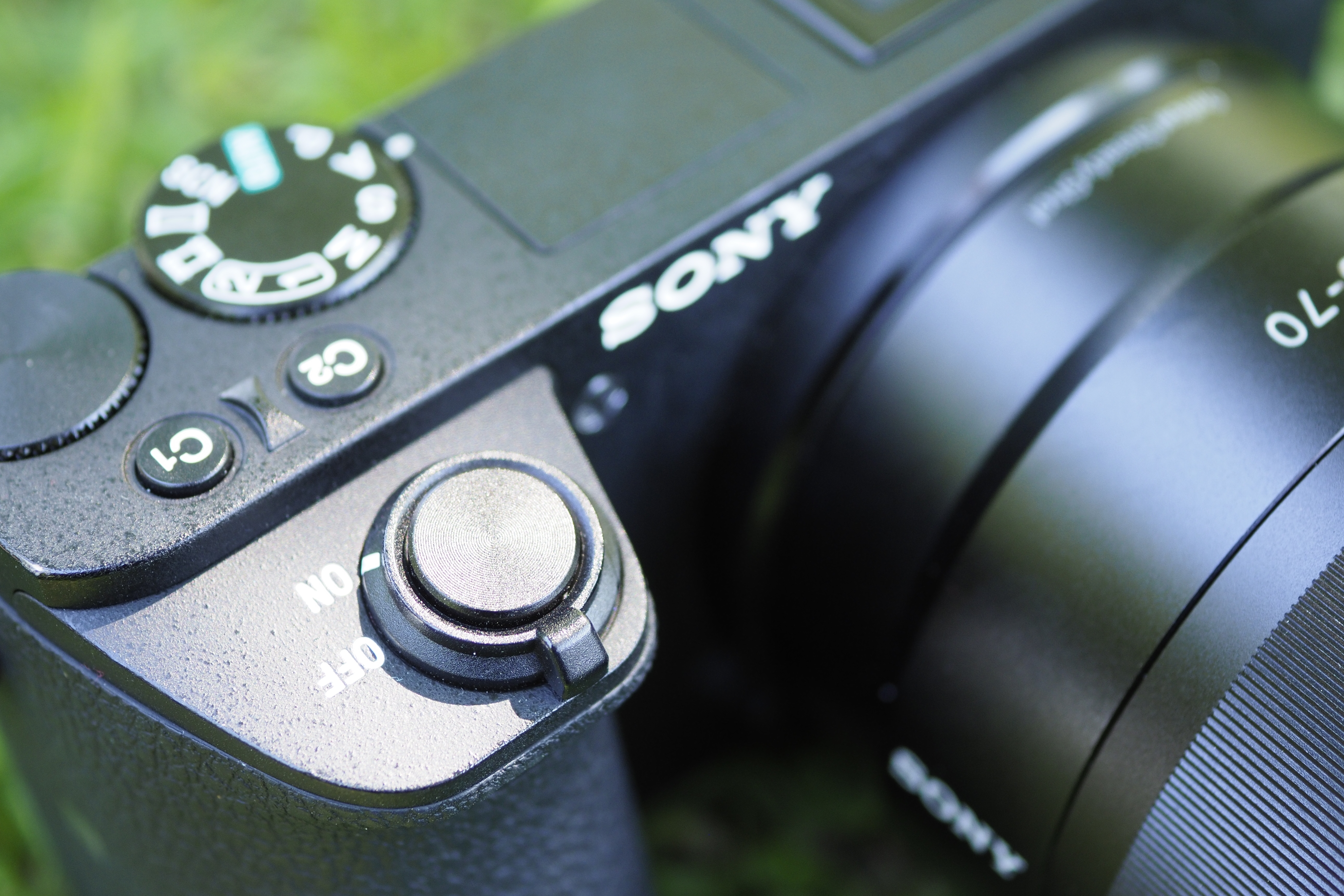 Sony A6500 design: boxy and utilitarian, with a chunky grip 
