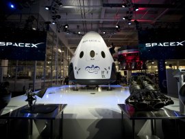 SpaceX Dragon V2 craft: the future of space travel