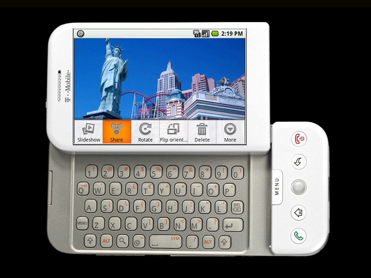 2008: T-Mobile G1