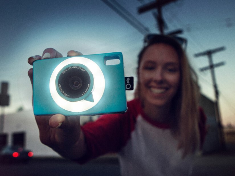 theQ camera is 3G-equipped, waterproof and (possibly) better than Instagram