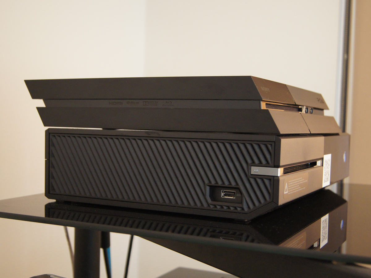 Microsoft Xbox One vs Sony PS4: in depth