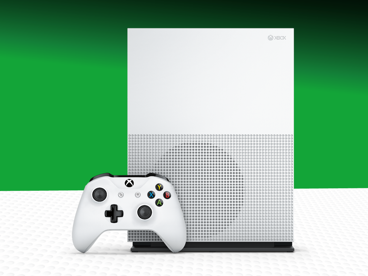 Xbox One S Design: 40% smaller, infinitely better