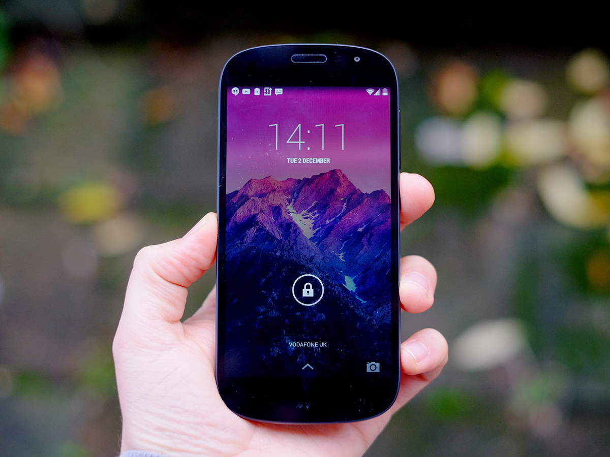 The YotaPhone 2 is interesting, but not for everyone
