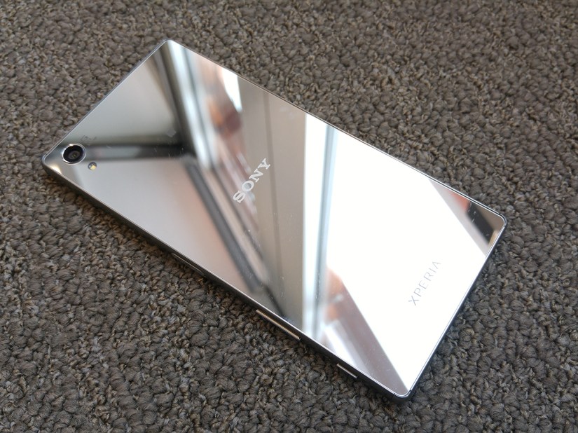 Sony’s Xperia Z5 Premium on sale in the UK – with Giffgaff