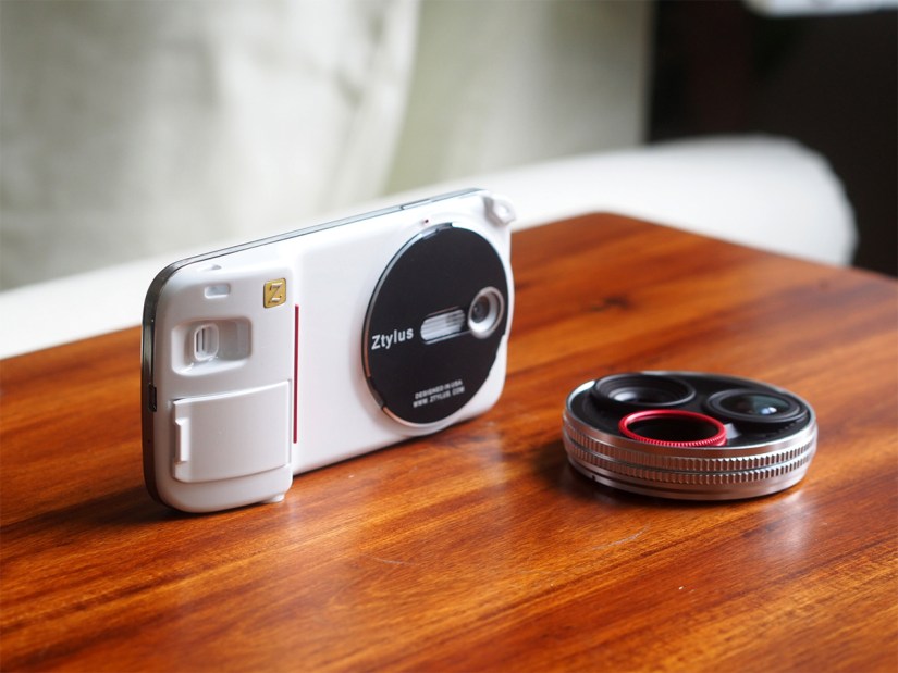 Ztylus’ revolver lens kit injects your Galaxy S4’s camera with imaging steroids
