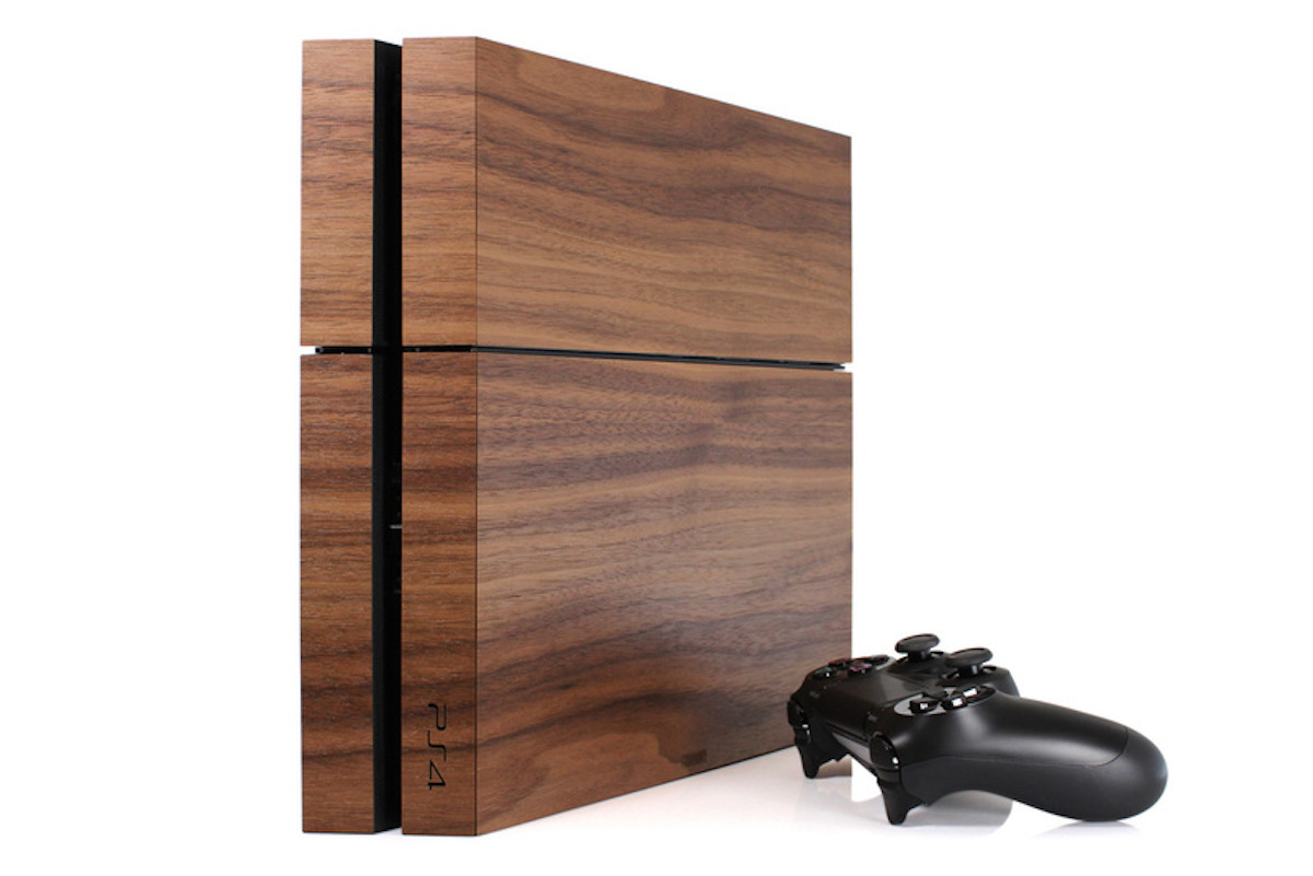 Wood paneling for PS4 and Xbox One