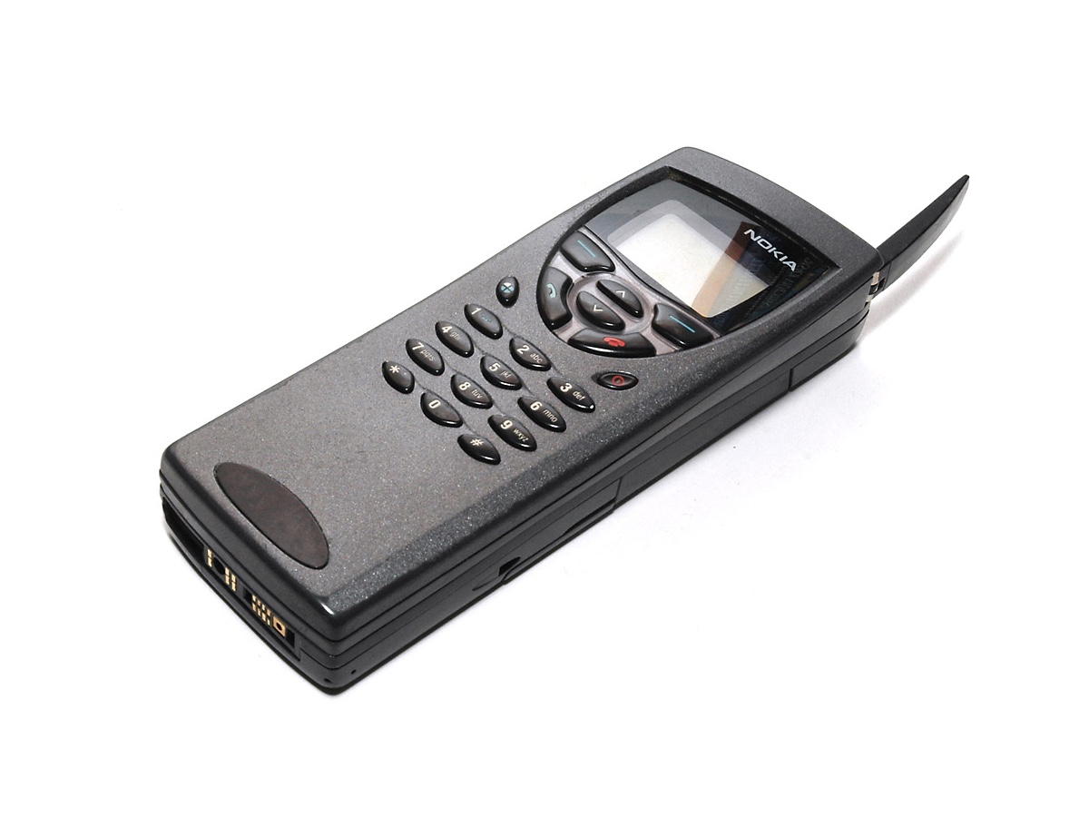 NOKIA 9110 COMMUNICATOR (1998)