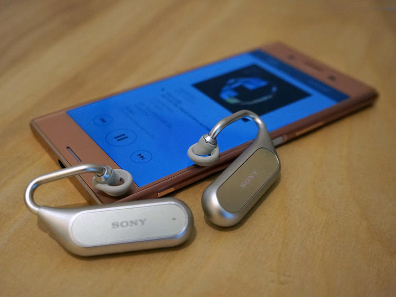 Sony Xperia Ear Open concept