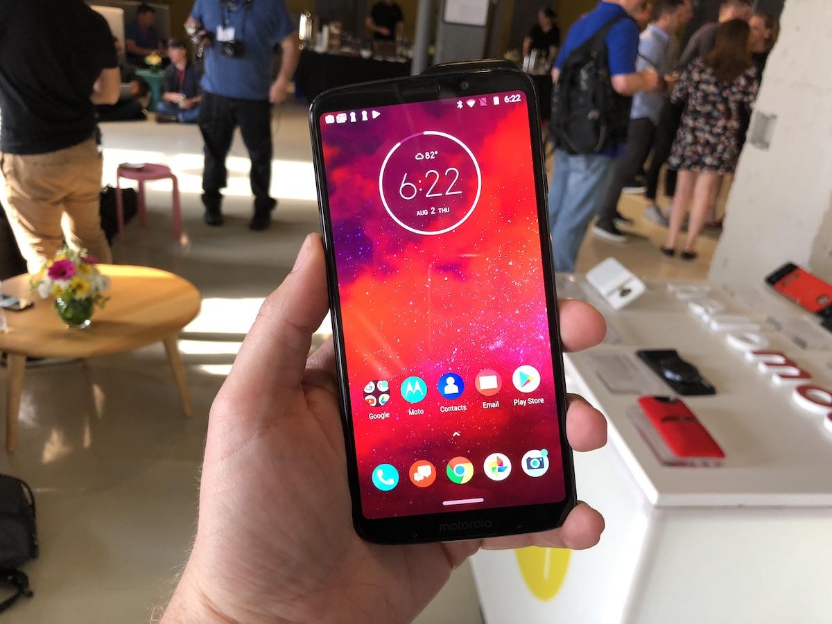 MOTO Z3 INITIAL VERDICT