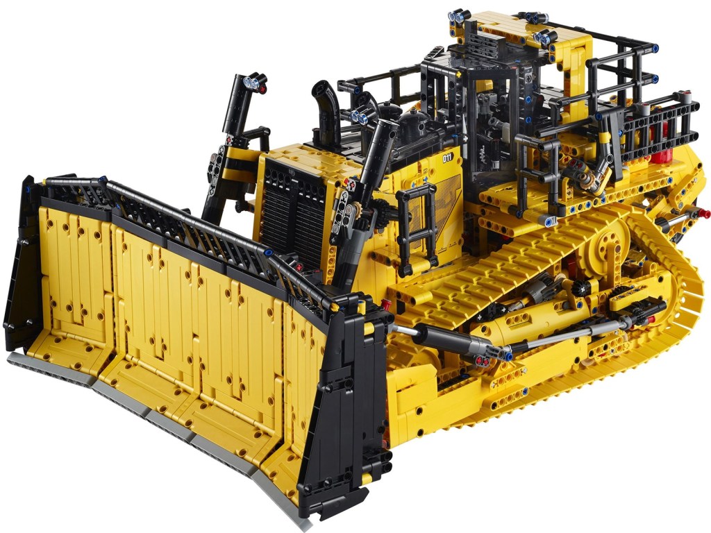 Technic Cat D11 bulldozer