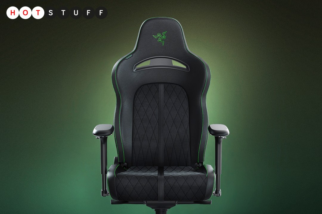Hot Stuff Razer Enki Pro gaming chair on green background