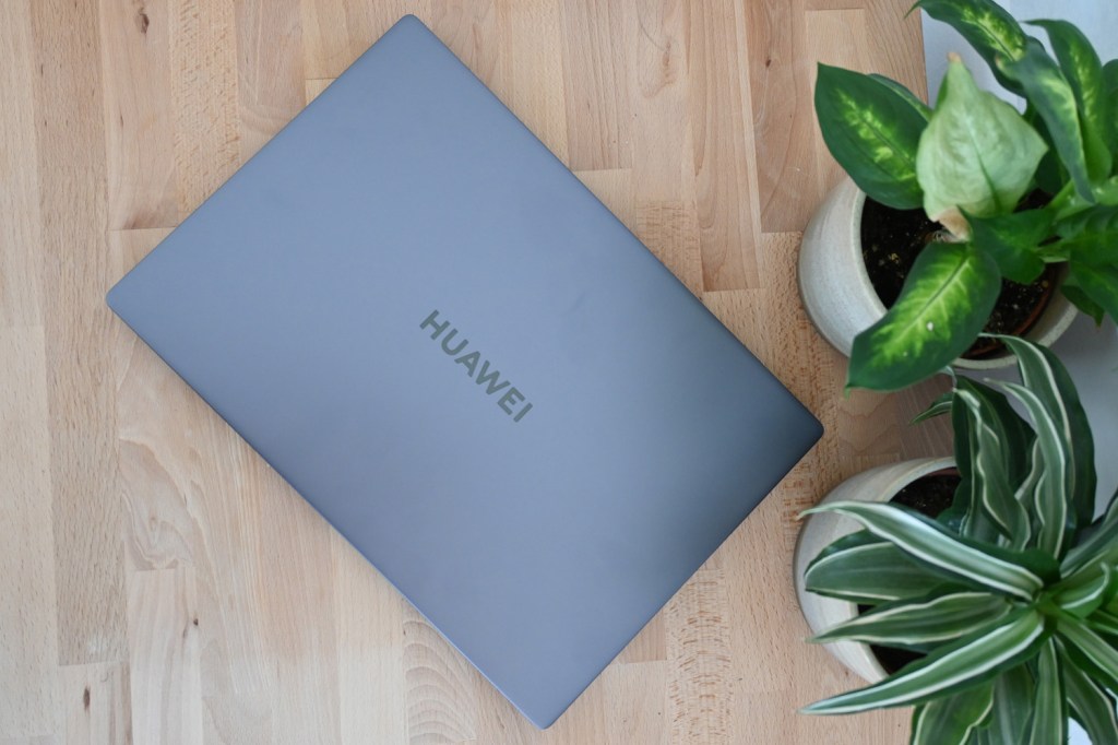 Huawei MateBook D 16 laptop hands-on review Stuff - lid top-down