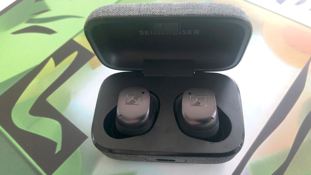 Sennheiser Momentum True Wireless 3 earphones in case