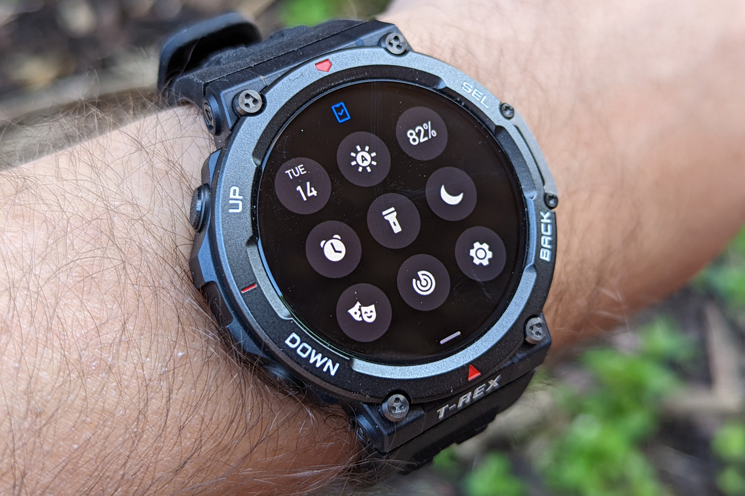 Stuff Amazfit T-Rex 2 review control centre