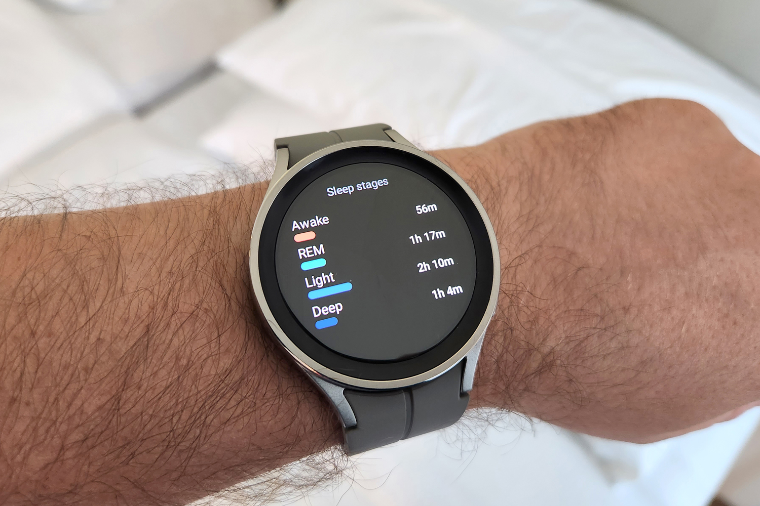 Samsung Galaxy Watch5 Pro review sleep next to bed