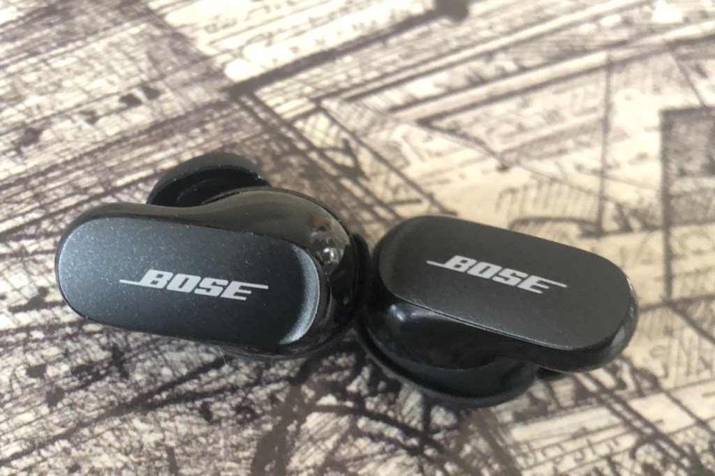 Bose QuietComfort Earbuds II review buds logo