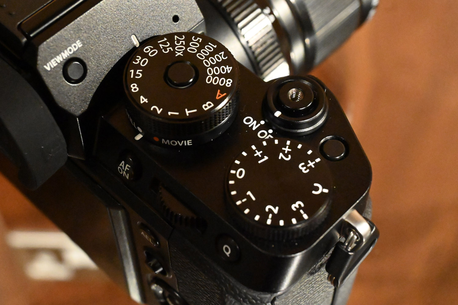 Fujifilm X-T5 hands-on review dials