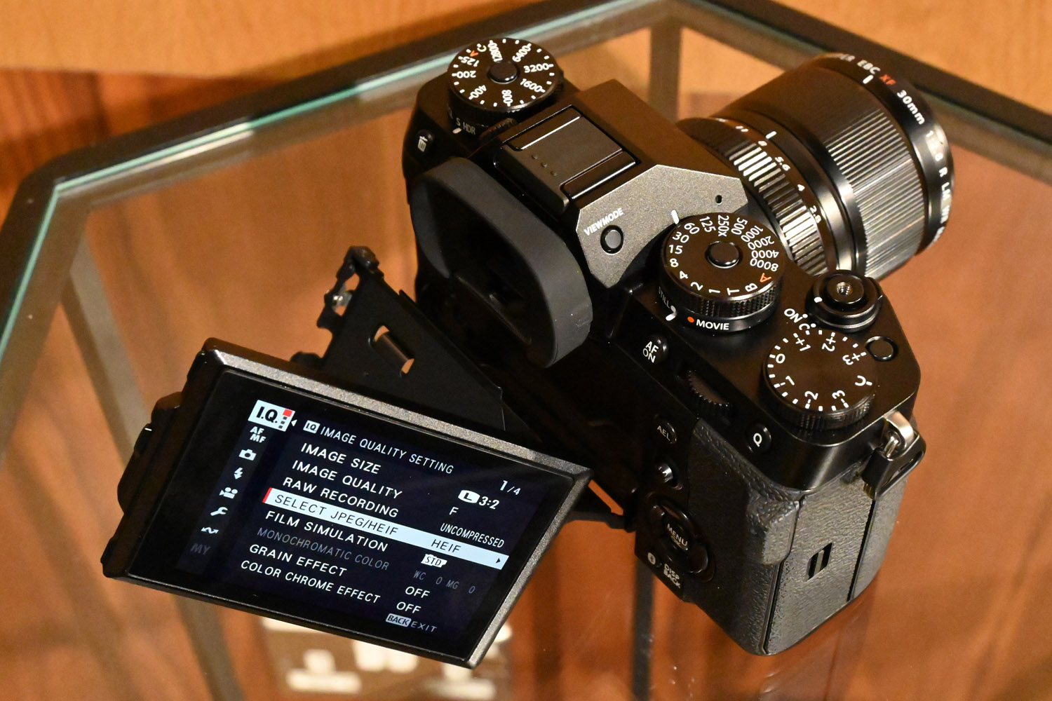 Fujifilm X-T5 hands-on review display 3 axis
